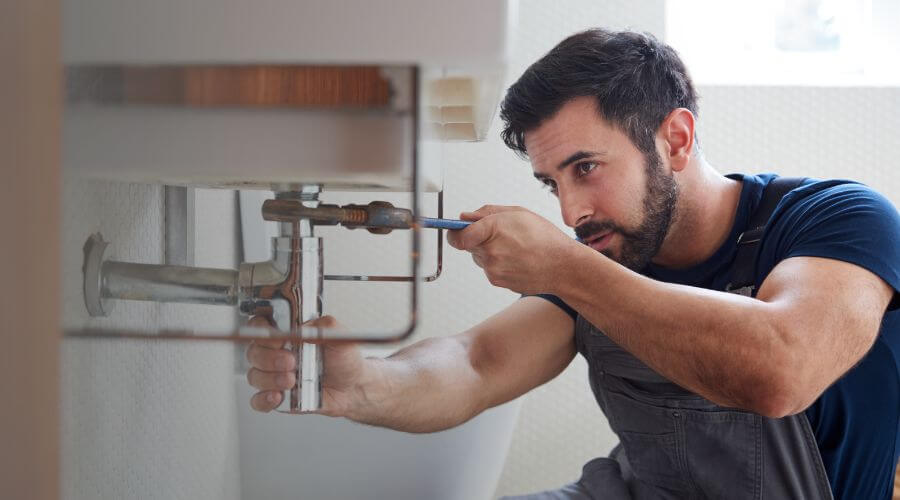 Expert burst pipe repair services in Philip, SD